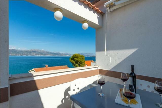 Seaview Apartment Rose 2 Trogir Exterior photo